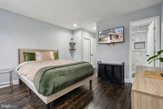 407 N Lakewood Ave in Baltimore, MD - Building Photo - Building Photo