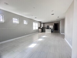 4016 Basket Oak Cir in Vero Beach, FL - Building Photo - Building Photo