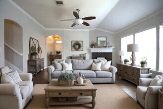 1639 Wildflower Dr in Waxahachie, TX - Building Photo - Building Photo