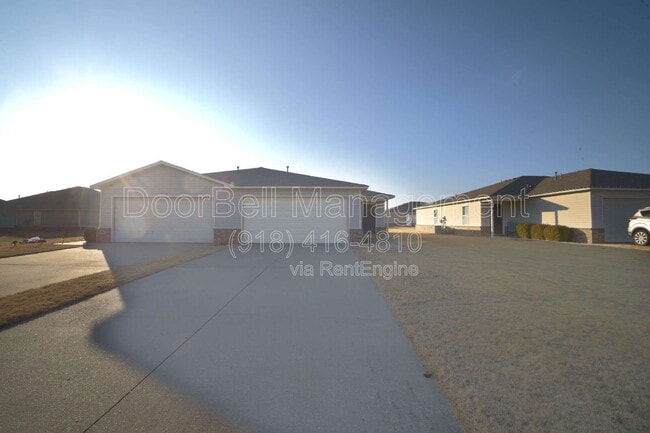 5712 N 34th St in Broken Arrow, OK - Building Photo - Building Photo