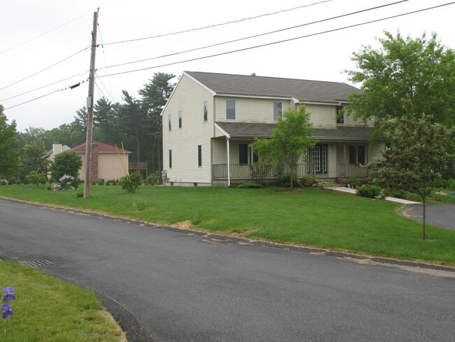 4A Romano Village Dr