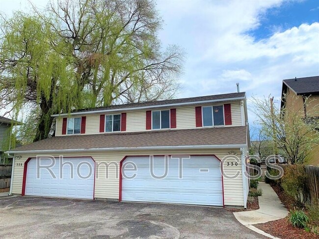326 Fenton Ave