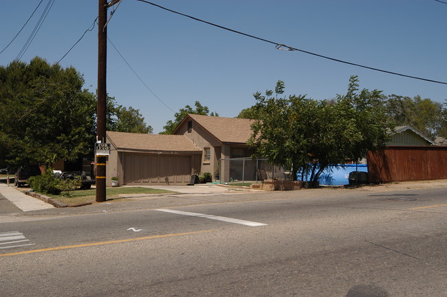 1549 2nd St in Norco, CA - Building Photo - Building Photo