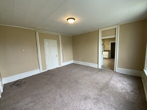 104 E 7th St in Tilton, IL - Building Photo - Building Photo