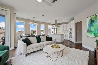 505 Jackson Hill St in Houston, TX - Building Photo - Building Photo