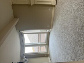 15715 SE Bybee Dr in Portland, OR - Building Photo - Building Photo