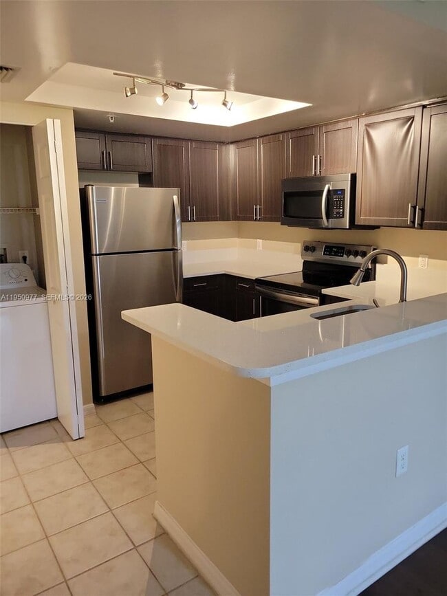 property at 4151 N Haverhill Rd