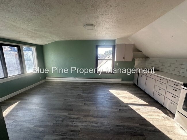 458 H St in Idaho Falls, ID - Building Photo - Building Photo