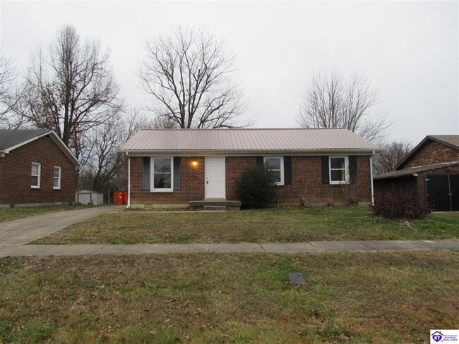 property at 101 E Airview Dr