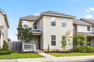 221 Harbor Bend Blvd