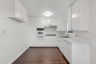 2701 S Peck Ave in Los Angeles, CA - Building Photo - Building Photo