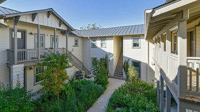 The Courtyard in Georgetown, TX - Building Photo - Building Photo