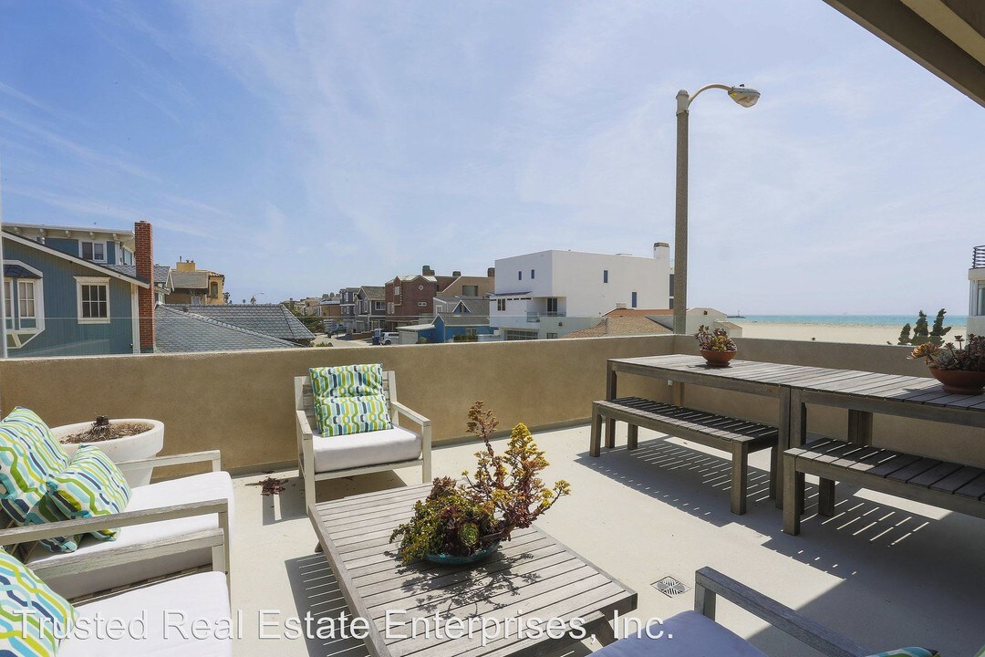 3600 Ocean Dr in Oxnard, CA - Building Photo