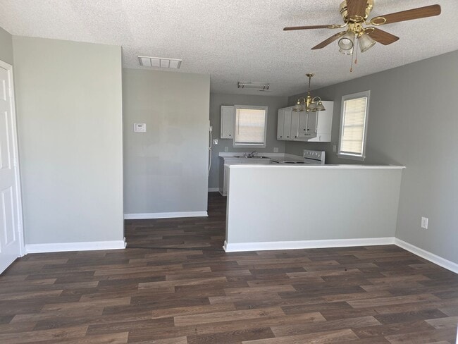 134 Cozy Ln in Orangeburg, SC - Building Photo - Building Photo