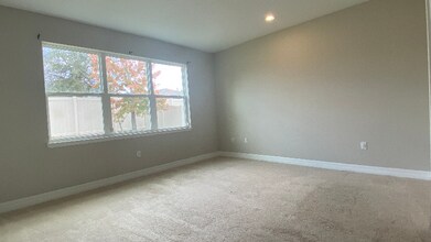 2066 Cresswell St in Ocoee, FL - Building Photo - Building Photo