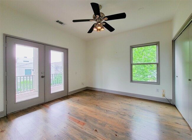 property at 917 Herkimer St