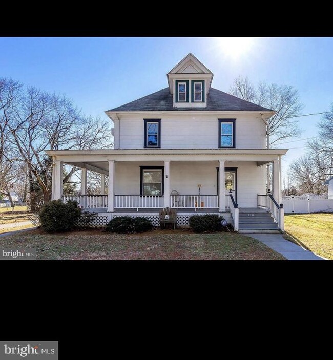 310 University Blvd in Glassboro, NJ - Building Photo - Building Photo