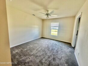 1378 Sun Ln in La Belle, FL - Building Photo - Building Photo