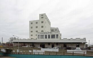 2400 S Ervay St in Dallas, TX - Building Photo