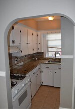 179 Grand Ave, Unit first home in Pawtucket, RI - Building Photo - Building Photo