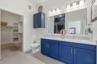 Foundry on 19th in Houston, TX - Building Photo - Interior Photo