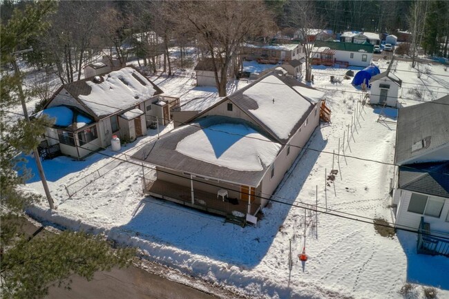 10 Maple Ave N in Fallsburg, NY - Building Photo - Building Photo