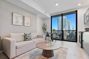 398 NE 5th St, Unit SI ID1340730P in Miami, FL - Building Photo