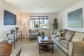 1616 Summit Ave in Seattle, WA - Building Photo - Building Photo