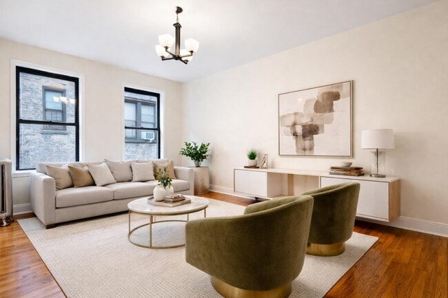 300 Fort Washington Ave