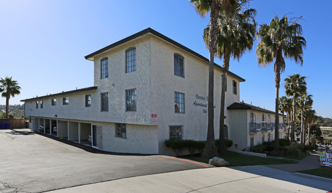 Ocean Hills Apartments in Oceanside, CA - Building Photo - Building Photo