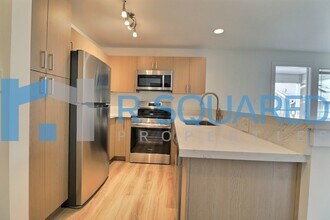 3910 Whitman Ave N in Seattle, WA - Building Photo - Building Photo