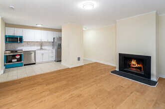 267 W Cedar St in Norwalk, CT - Building Photo - Building Photo