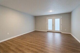 623 Sycamore Cir in Cape Girardeau, MO - Building Photo - Building Photo