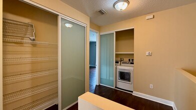 3843 NW 5th Ter in Boca Raton, FL - Building Photo - Building Photo