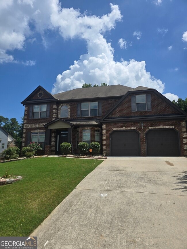 property at 330 Riverstone Dr