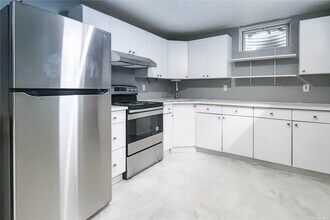 1 Howe Rd in Coram, NY - Building Photo - Building Photo
