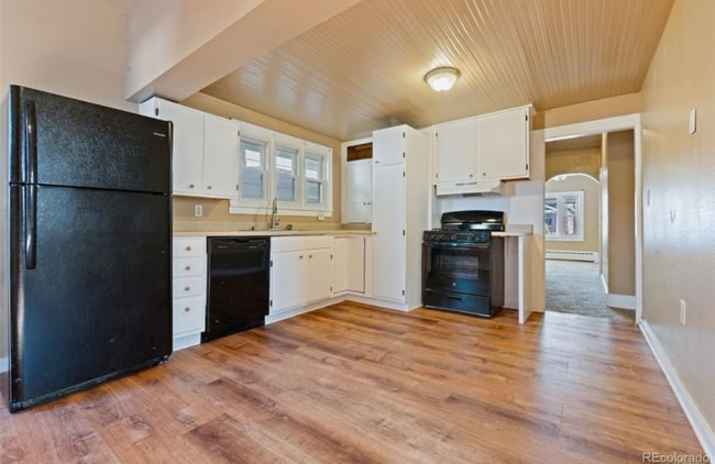 property at 4739 Pearl St