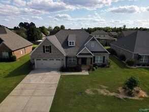 17134 Obsidian Circle in Athens, AL - Building Photo - Building Photo