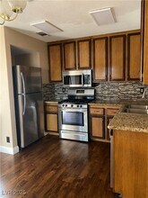 3224 Centavo Dr in Las Vegas, NV - Building Photo - Building Photo