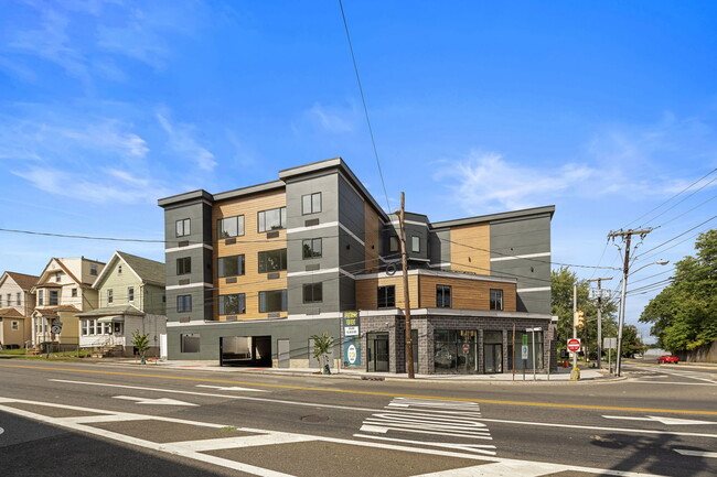 187 Main St in Belleville, NJ - Building Photo - Building Photo