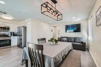 3665 Bronco Rd in Las Vegas, NV - Building Photo - Building Photo