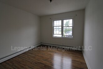 508 E Diamond Ave in Hazleton, PA - Building Photo - Building Photo