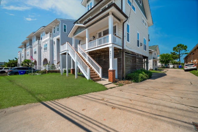 980 W Ocean View Ave in Norfolk, VA - Foto de edificio - Building Photo