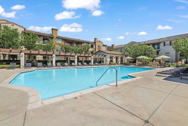 The Vistas of West Hills in Valencia, CA - Building Photo - Building Photo