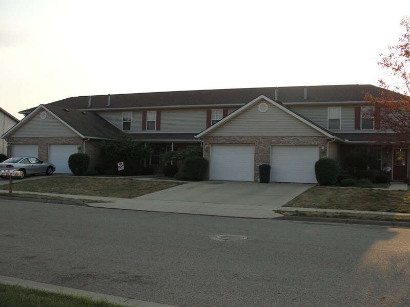 140 Heather Rd in Troy, OH - Building Photo