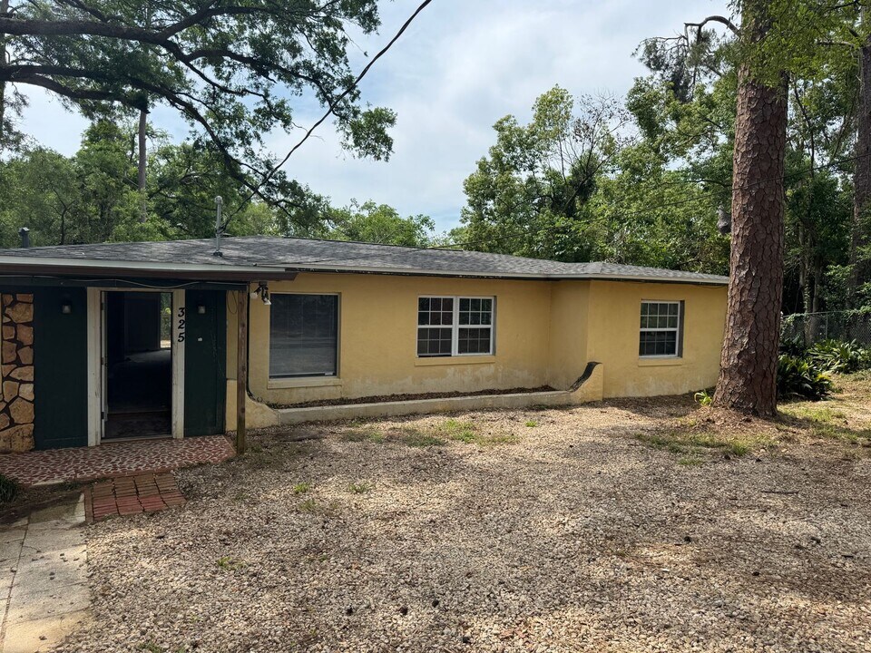 325 Mayo St-Unit -325 Mayo Street in Tallahassee, FL - Building Photo
