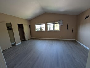991 Stanislaus Way in Santa Rosa, CA - Building Photo - Building Photo