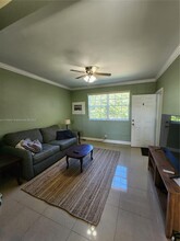 319 Tyler St in Hollywood, FL - Building Photo - Building Photo