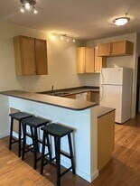 1312 13th St, Unit A in Hood River, OR - Building Photo