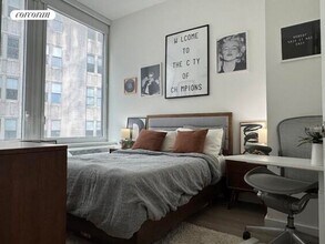 180 Water St in New York, NY - Building Photo - Building Photo